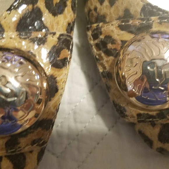 Anne Klein flats - Picture 7 of 9